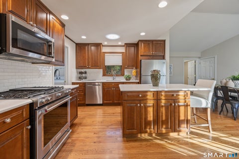 Tiny photo for 7 Sunset Road, Madison, CT 06443 (MLS # 24216954)