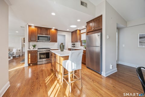 Tiny photo for 7 Sunset Road, Madison, CT 06443 (MLS # 24216954)