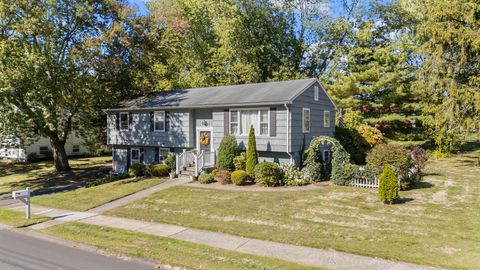 Tiny photo for 23 Meadowbrook Road, West Haven, CT 06516 (MLS # 24133882)