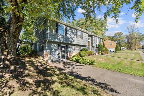 Tiny photo for 23 Meadowbrook Road, West Haven, CT 06516 (MLS # 24133882)