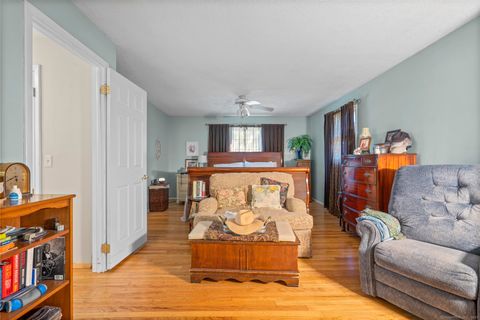 Tiny photo for 23 Meadowbrook Road, West Haven, CT 06516 (MLS # 24133882)