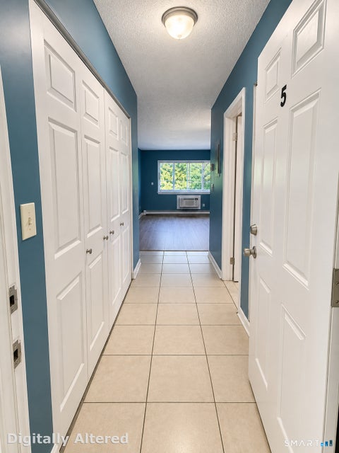 Tiny photo for 860 Wood Avenue #5, Bridgeport, CT 06604 (MLS # 24217525)