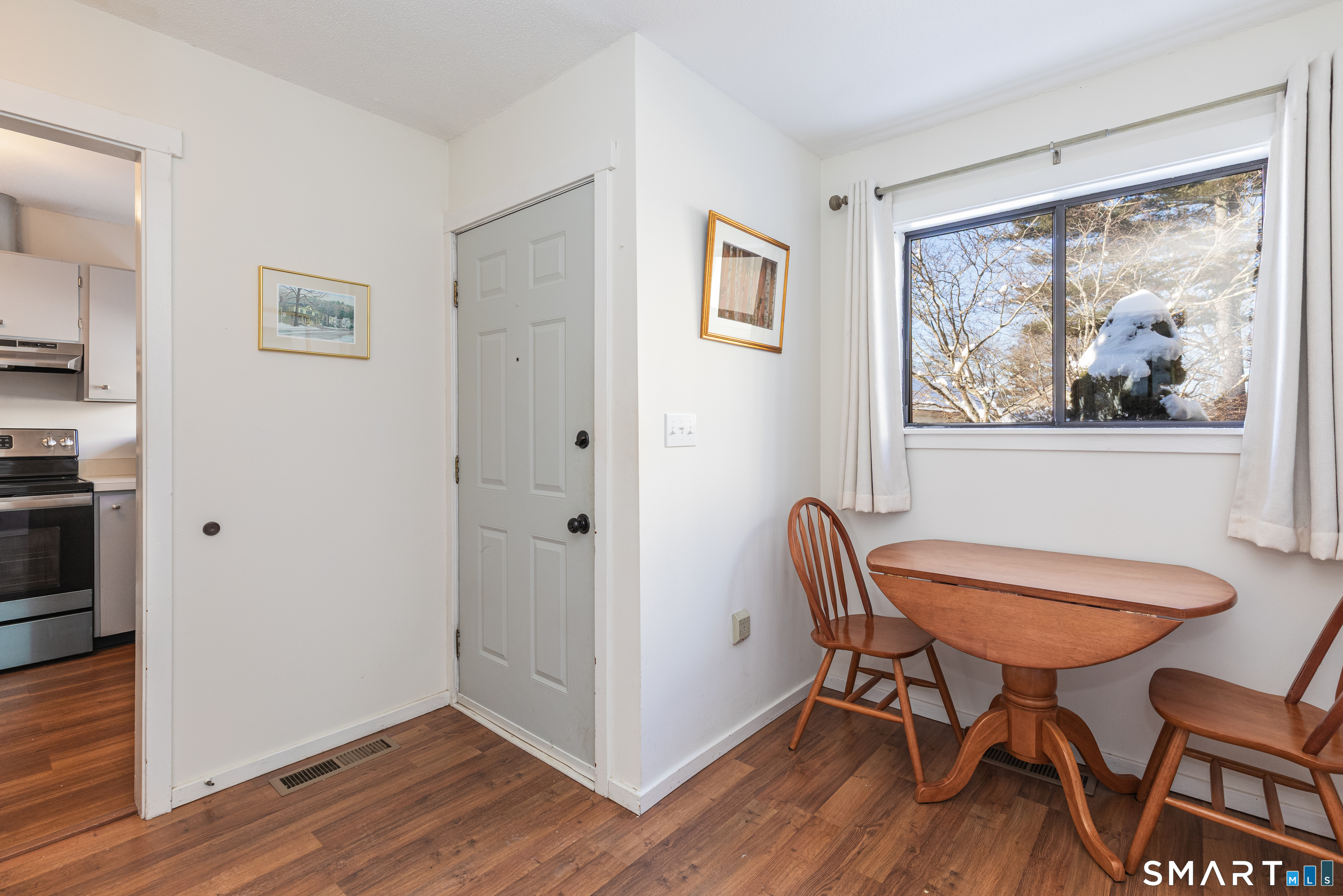 9 Highpoint Court 116E