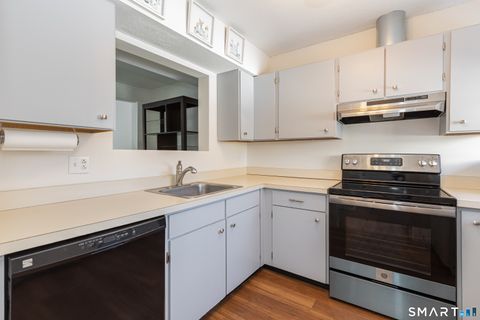 Tiny photo for 9 Highpoint Court #116E, Woodbury, CT 06798 (MLS # 24147973)