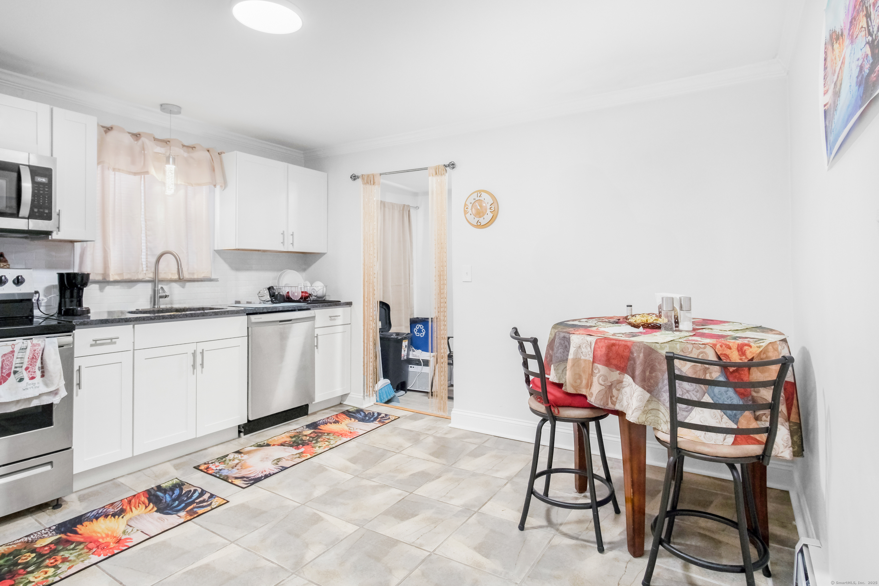 29 Matthews Street, Waterbury, Connecticut image 6