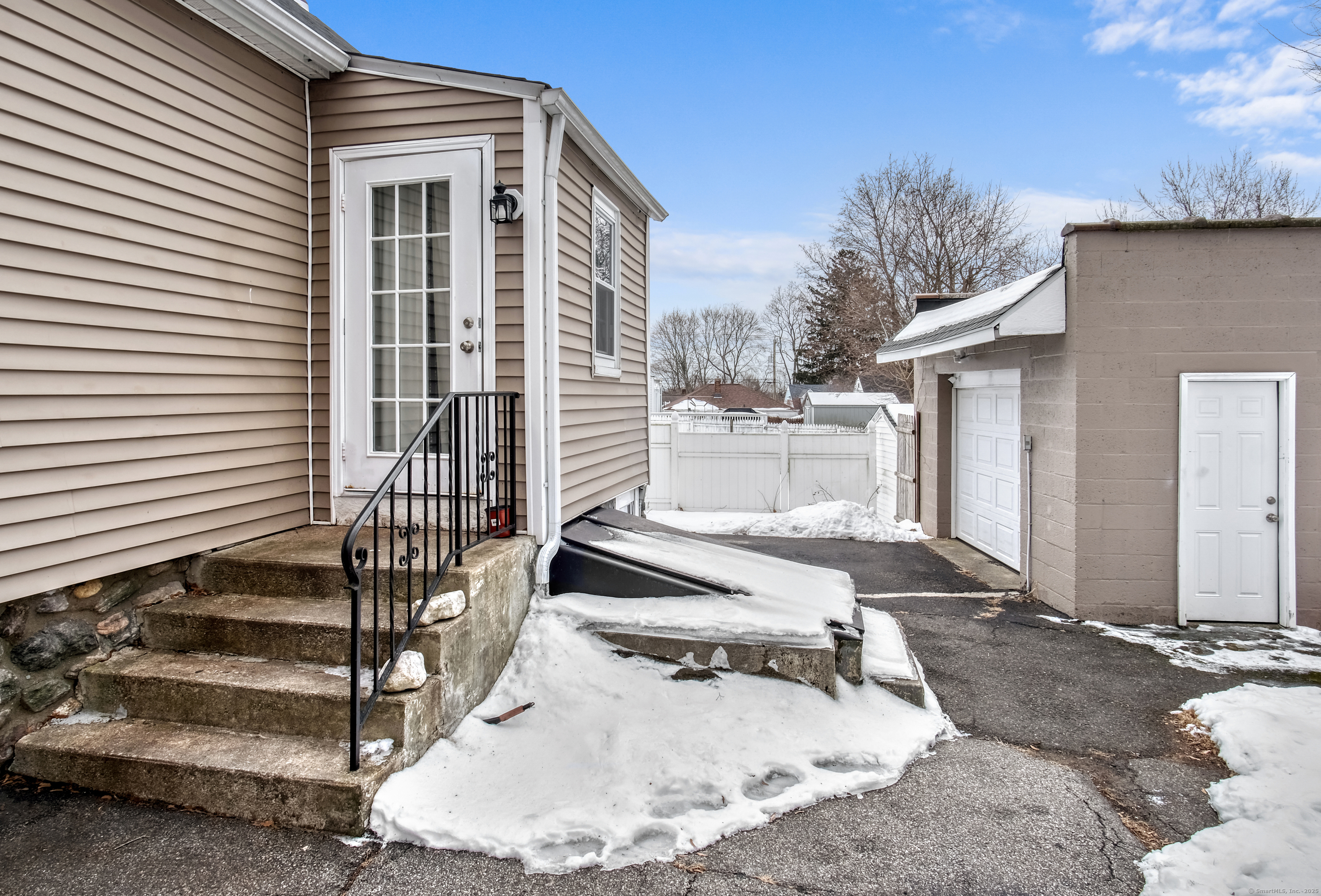 29 Matthews Street, Waterbury, Connecticut image 24