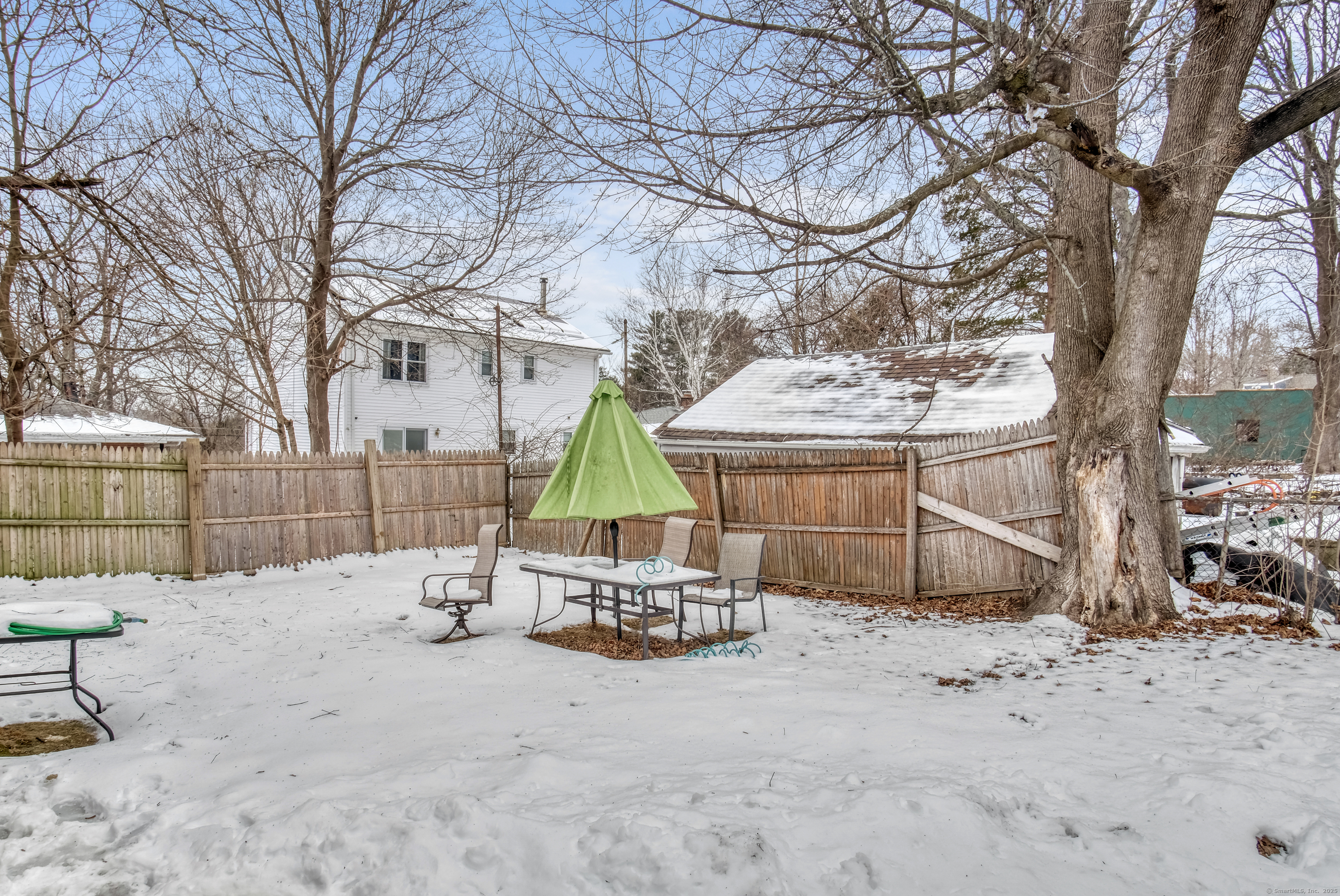 29 Matthews Street, Waterbury, Connecticut image 25