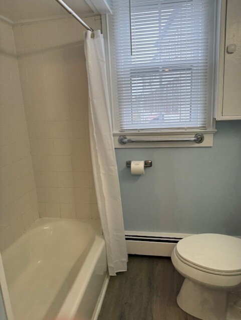 Norwalk, Connecticut 06855, United States, 2 Bedrooms Bedrooms, ,1 BathroomBathrooms,Residential,Active,241623