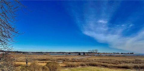 Tiny photo for 86 Seaside Avenue, Guilford, CT 06437 (MLS # 24134342)
