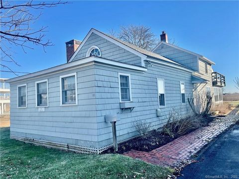 Photo of 86 Seaside Avenue, Guilford, CT 06437 (MLS # 24134342)