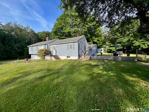 Homes For Sale - 419 Horton Hill Road<br/> Naugatuck, CT 06770
