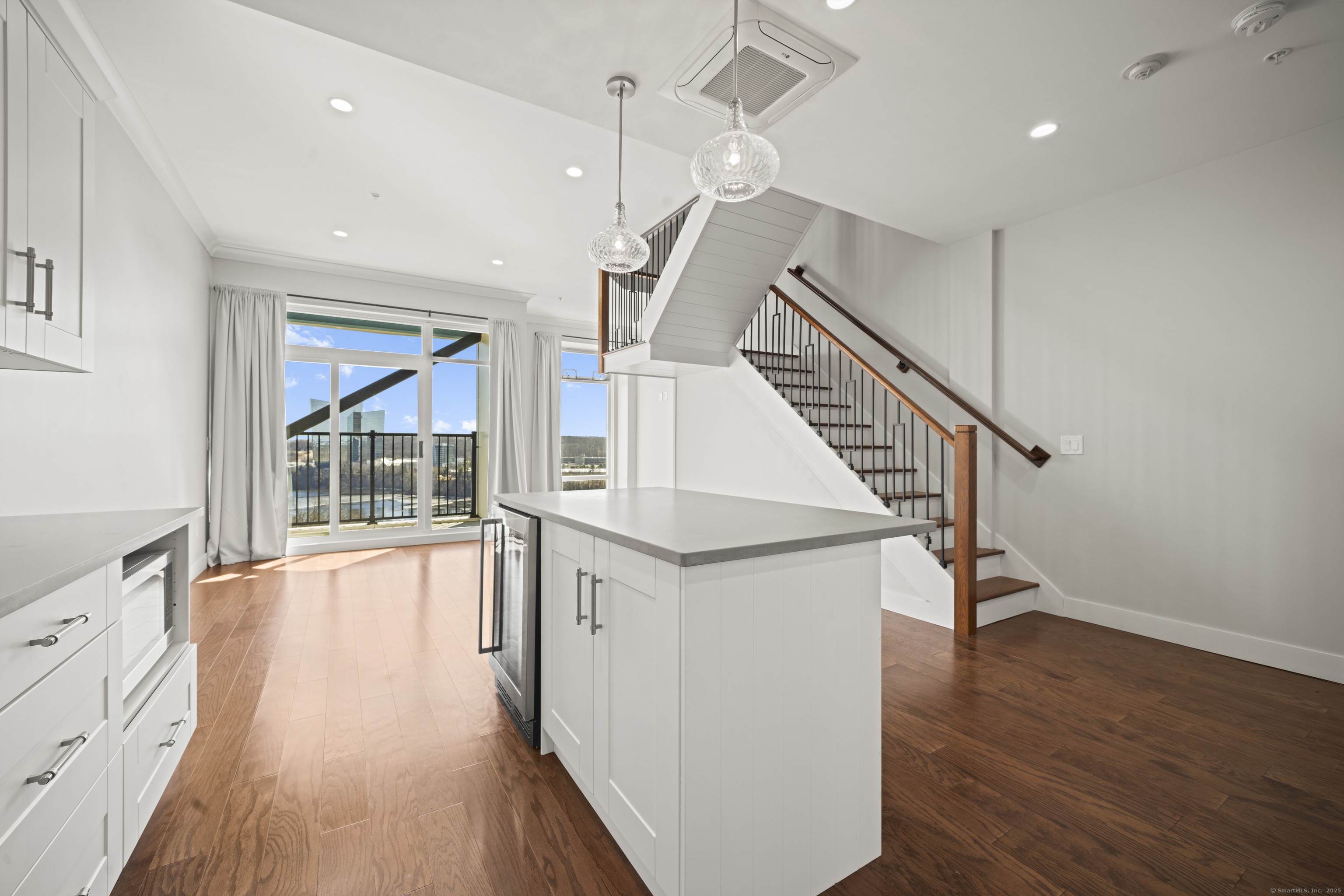 586 W Thames Street #APT 609, Norwich, Connecticut image 11