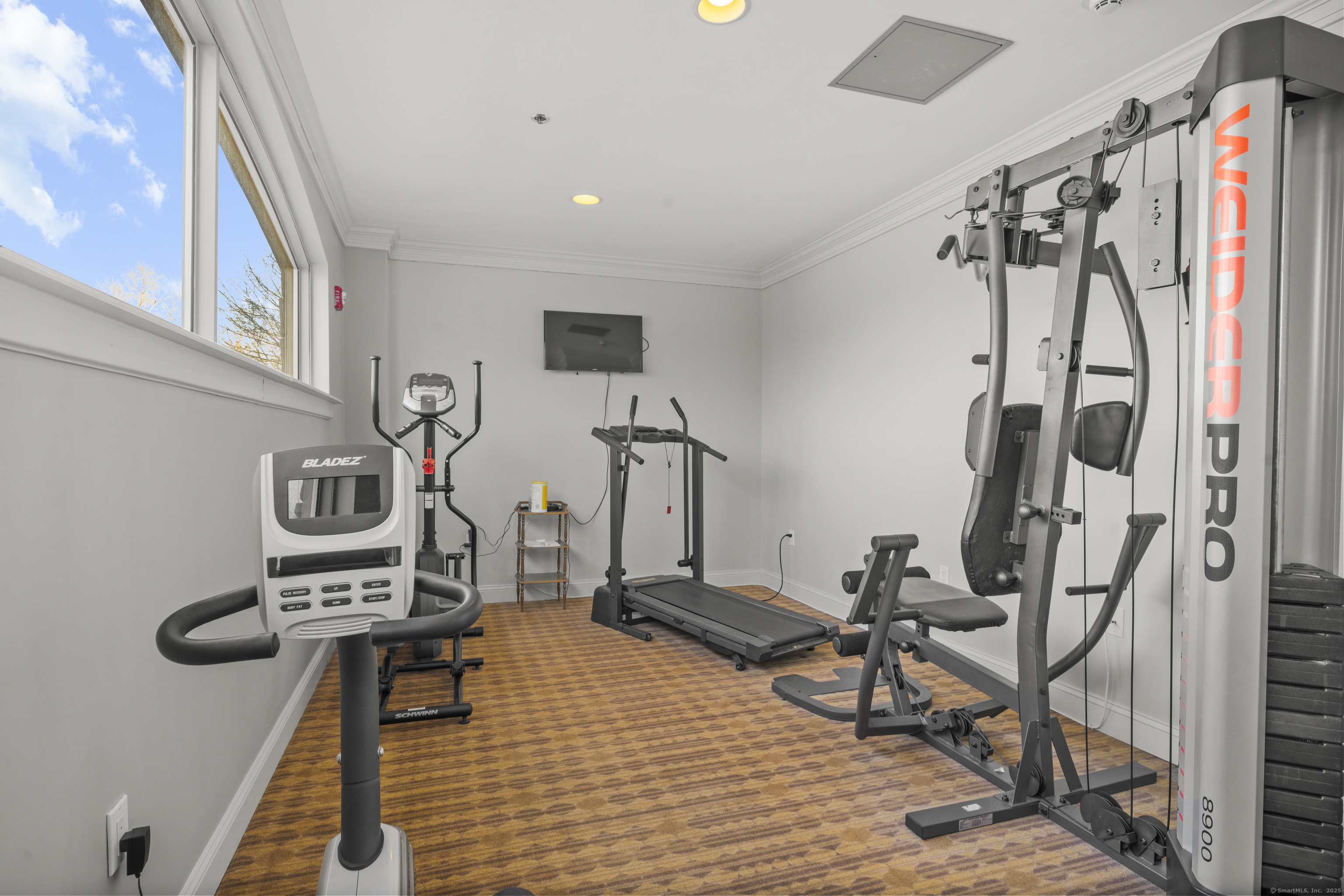 586 W Thames Street #APT 609, Norwich, Connecticut image 34