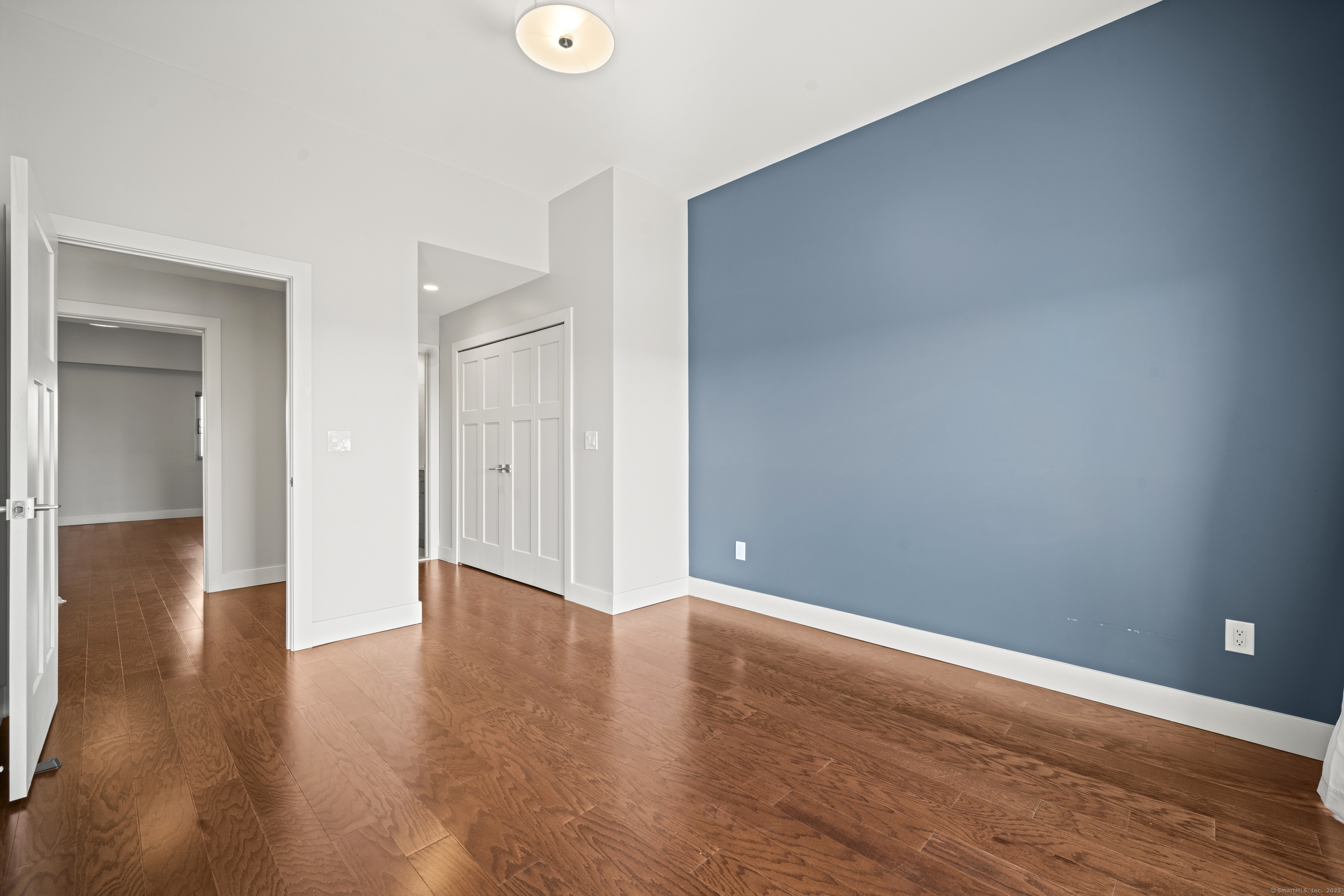 586 W Thames Street #APT 609, Norwich, Connecticut image 24