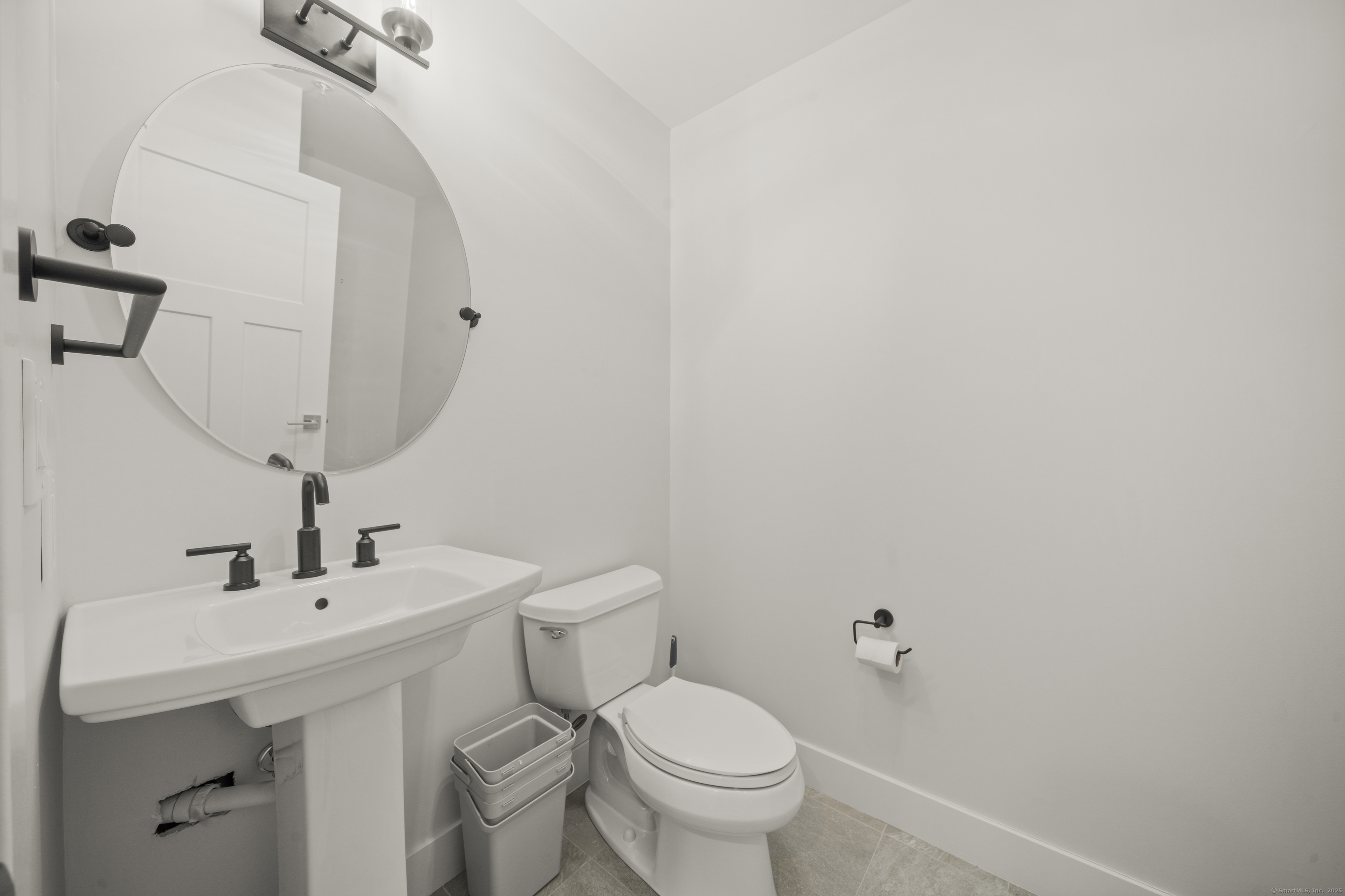 586 W Thames Street #APT 609, Norwich, Connecticut image 16