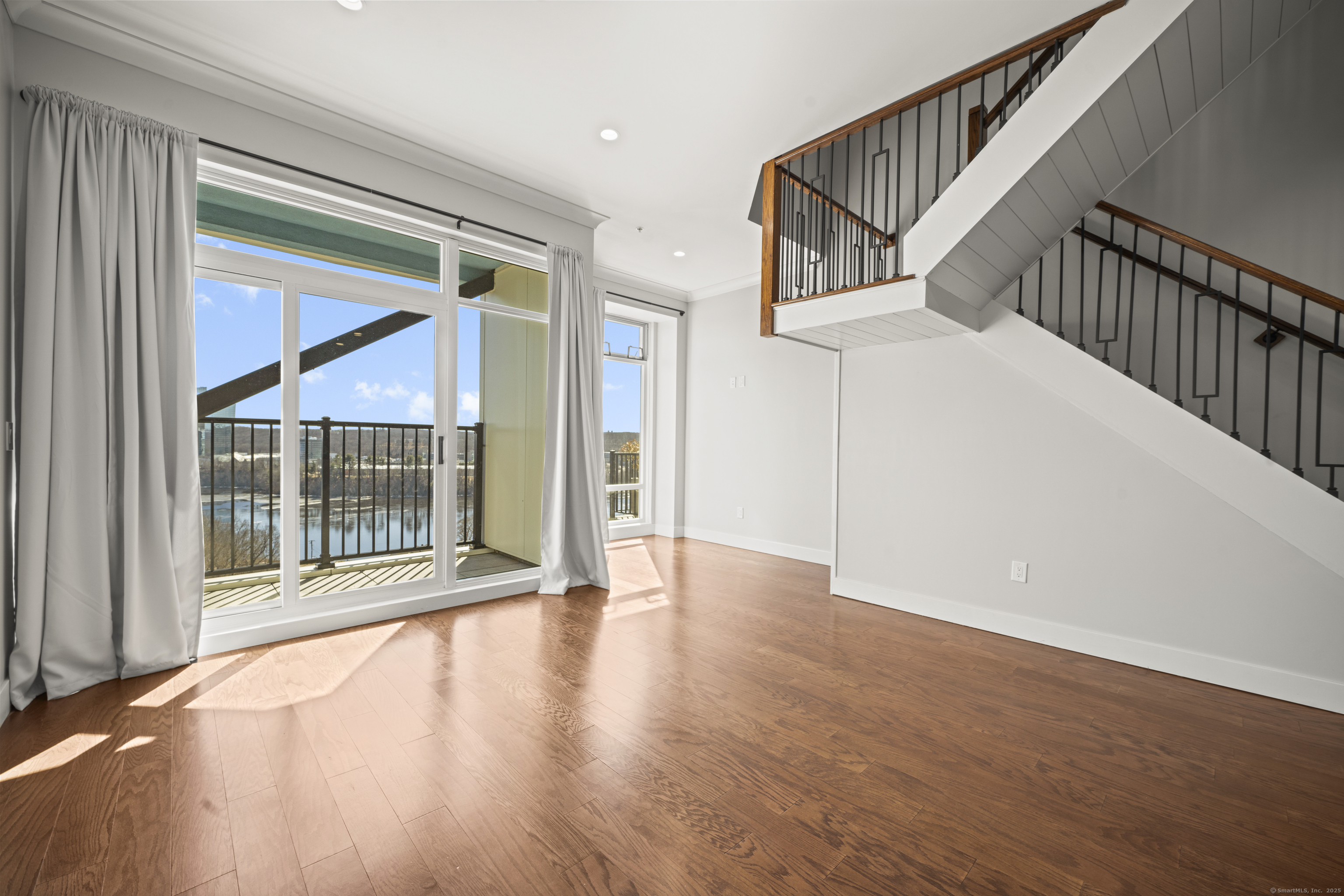 586 W Thames Street #APT 609, Norwich, Connecticut image 13