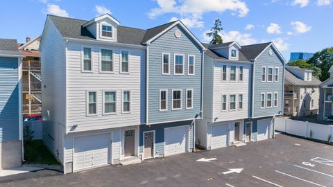 Photo of 14 Taylor Street #17, Stamford, CT 06902 (MLS # 24130845)