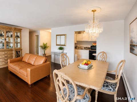 Condo For Sale - 914 High Path Road #914<br/> Windsor, CT 06095