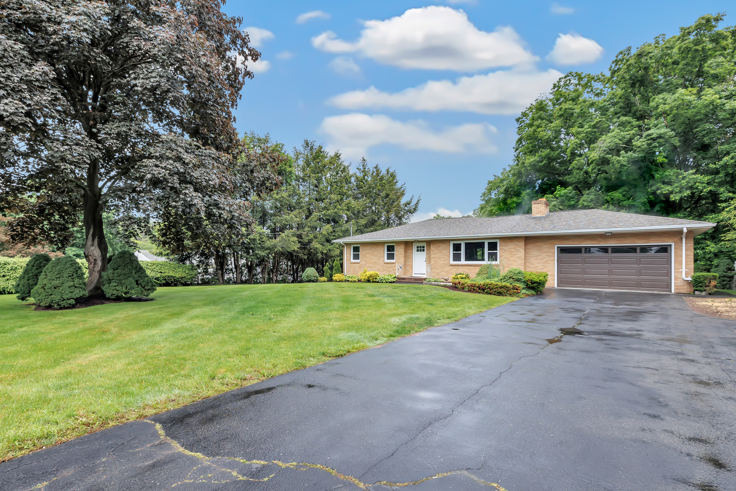 325 River Road, Hamden, Connecticut image 35