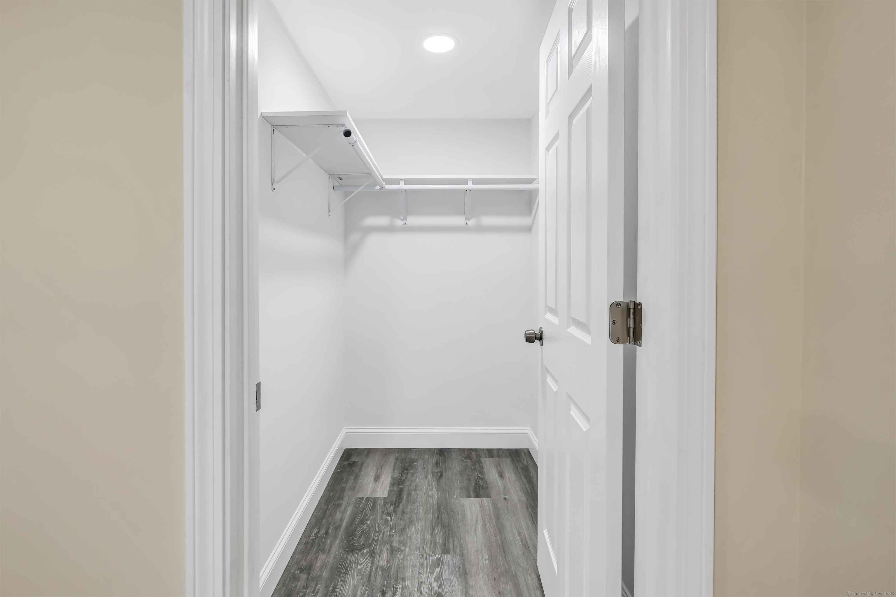 325 River Road, Hamden, Connecticut image 22