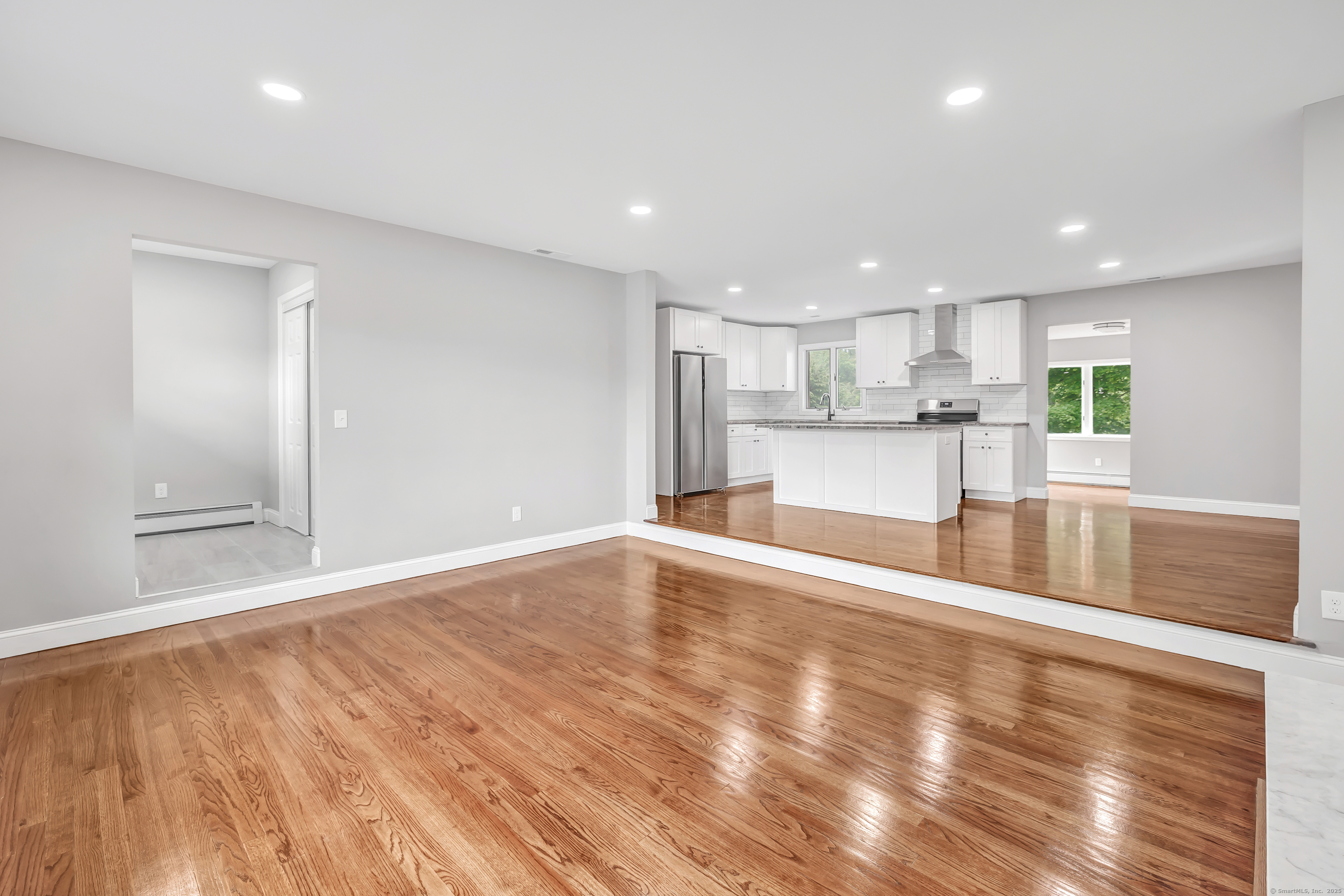 325 River Road, Hamden, Connecticut image 5