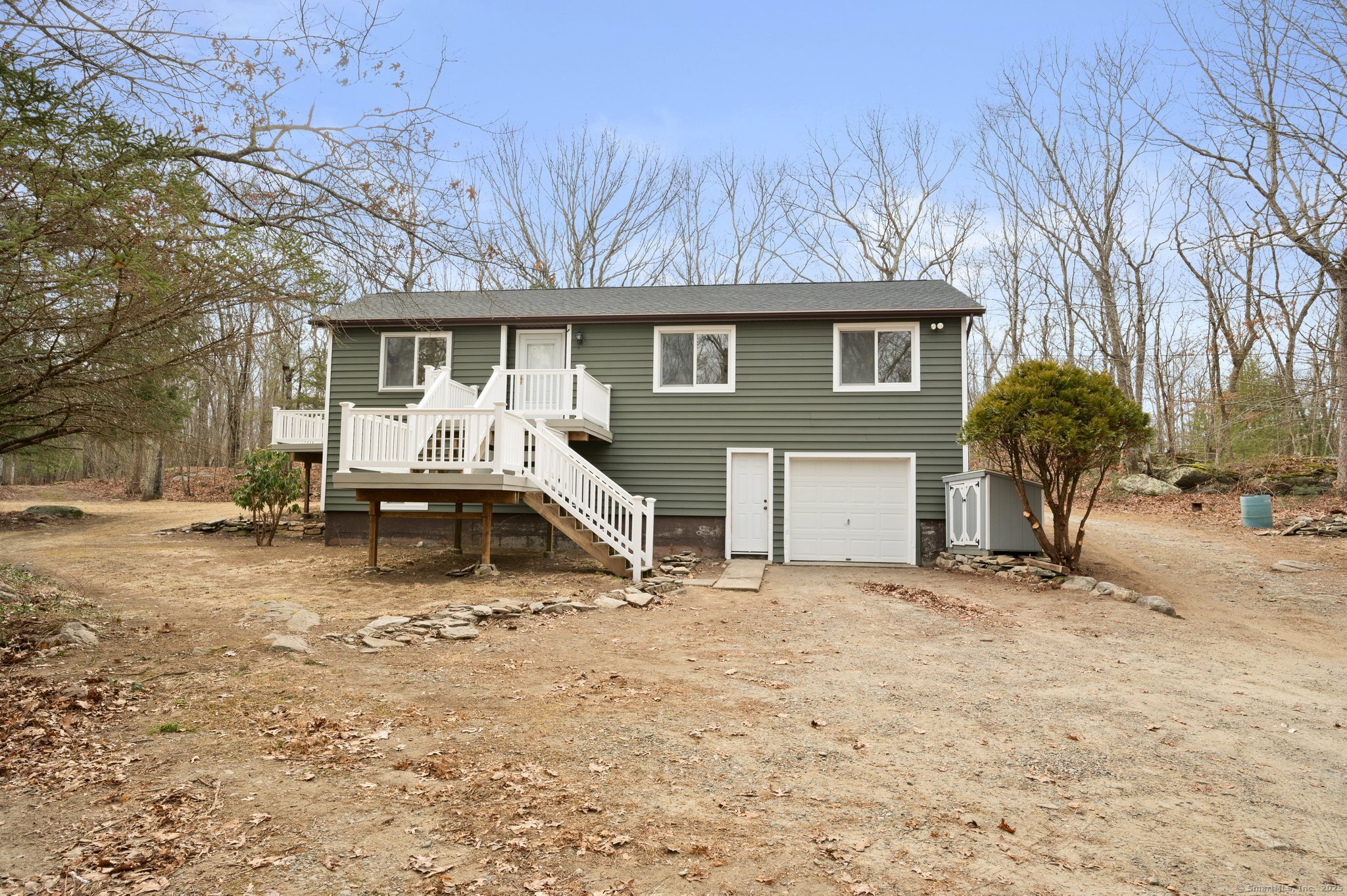 Griswold, Connecticut 06351, United States, 3 Bedrooms Bedrooms, ,1 BathroomBathrooms,Residential,Pending,18778