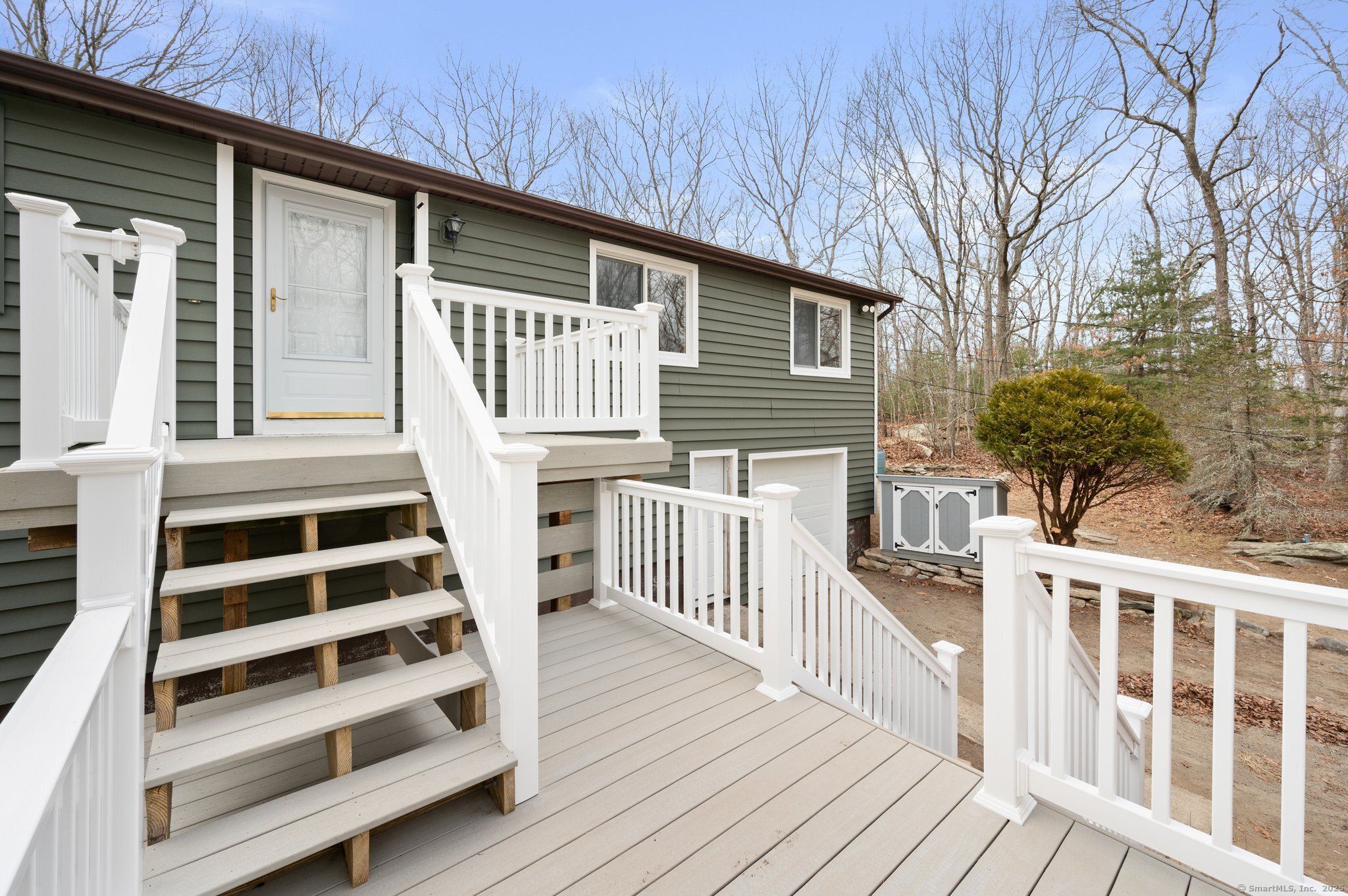 Griswold, Connecticut 06351, United States, 3 Bedrooms Bedrooms, ,1 BathroomBathrooms,Residential,Pending,18778