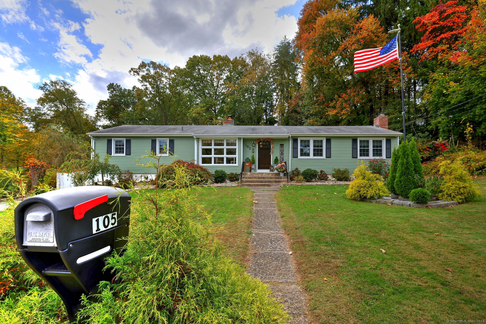 105 Bates Drive, Cheshire, Connecticut image 2