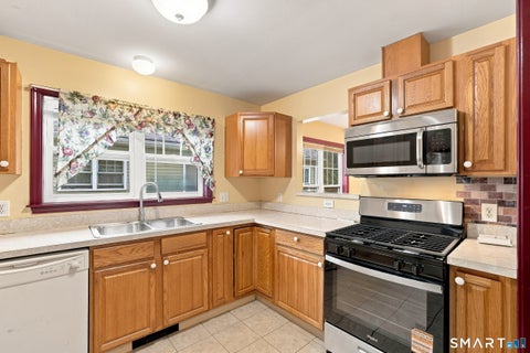 Tiny photo for 11 Button Street #2nd Floor, New Haven, CT 06519 (MLS # 24200211)