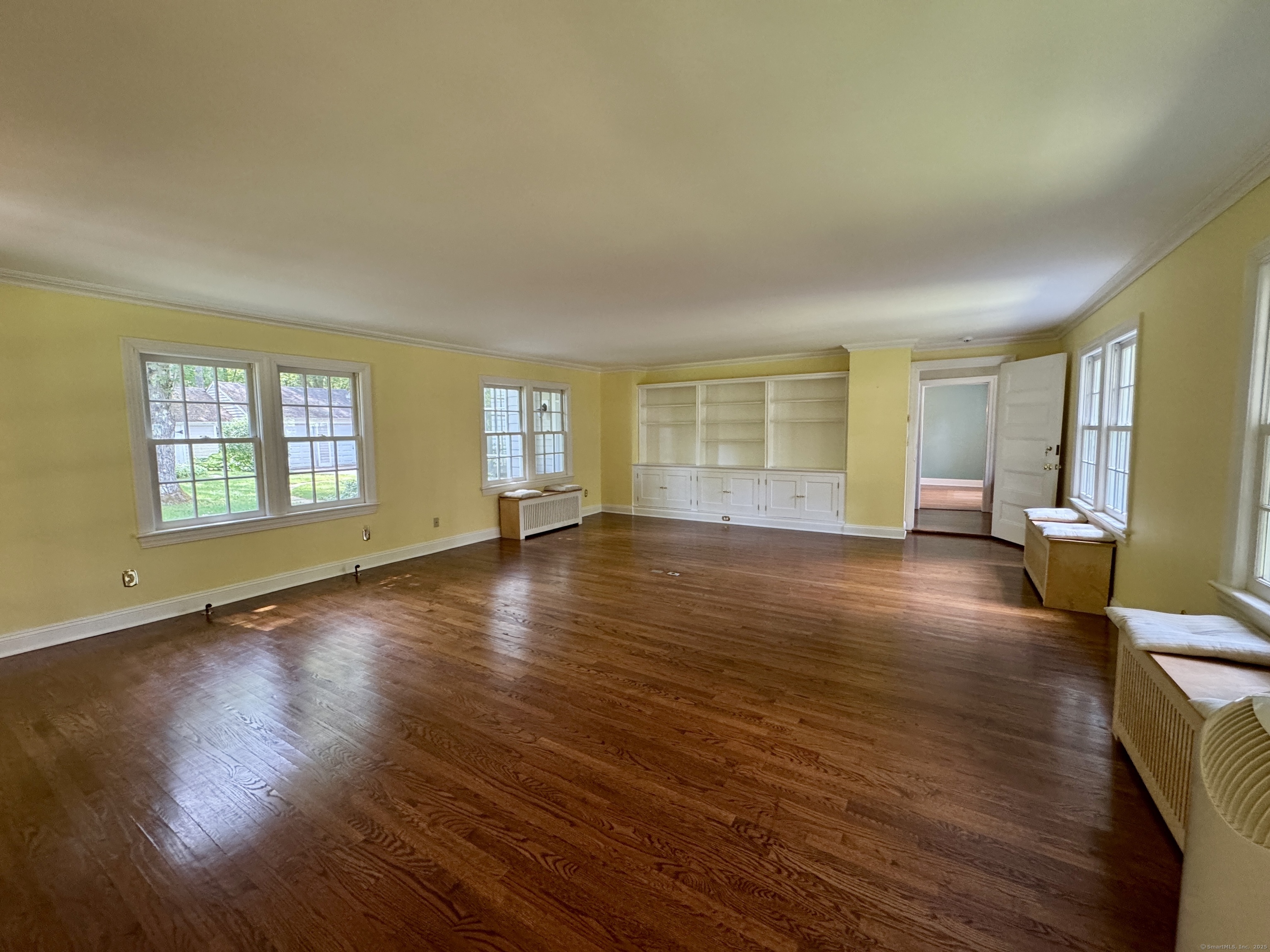153 Black Rock Turnpike
