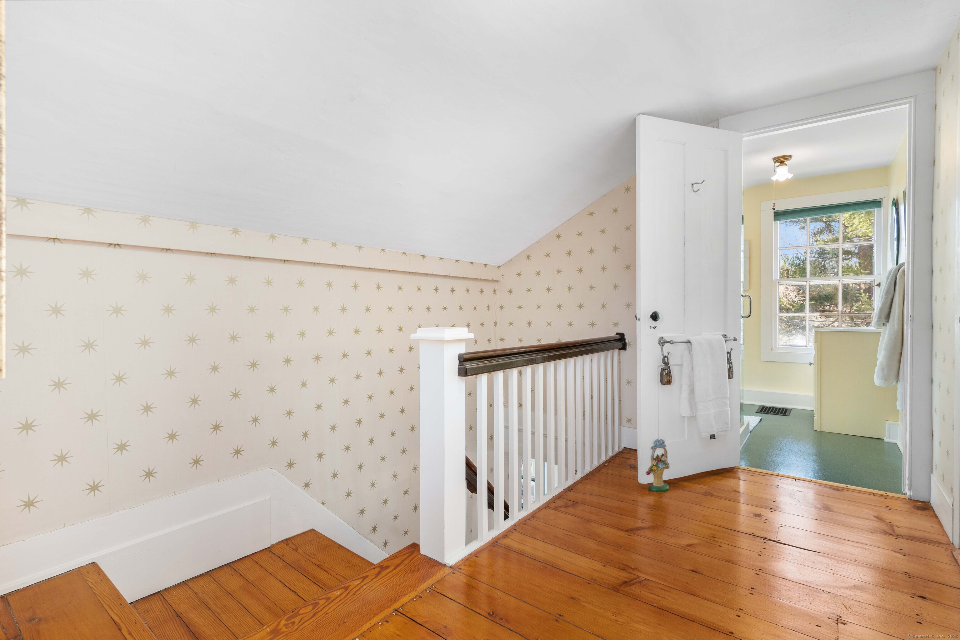 26 Totoket Road, Branford, Connecticut image 29