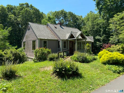 Photo of 210 Oregon Road, Cheshire, CT 06410 (MLS # 24210899)