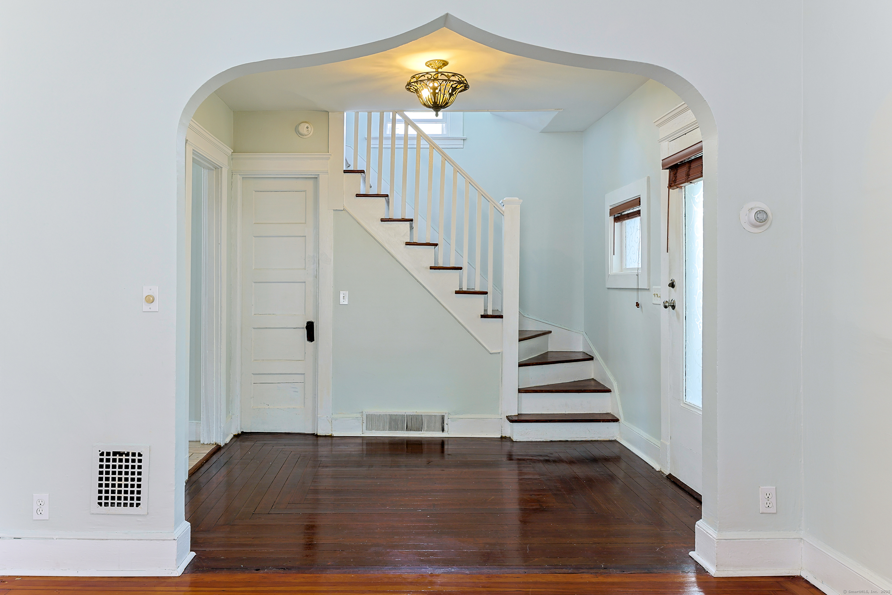262 Blohm Street, West Haven, Connecticut image 8