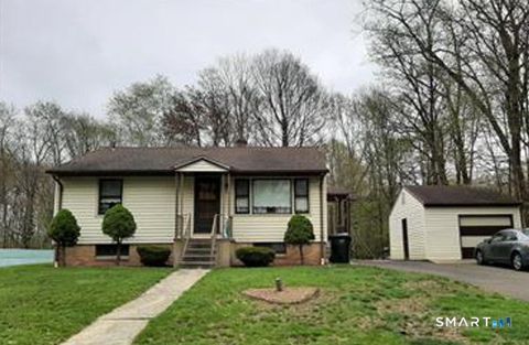 6 Saunders Lane Prospect CT 06712