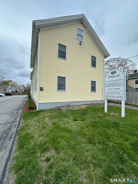 Photo of 18 Oneco Street #4, Norwich, CT 06360 (MLS # 24171851)