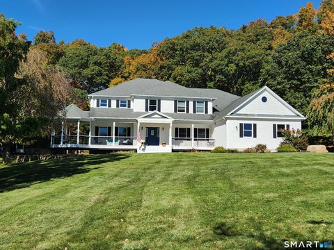 Photo for 38 Emerald Glen Lane