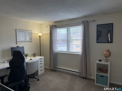 Tiny photo for 1081 New Haven Road #2H, Naugatuck, CT 06770 (MLS # 24164533)