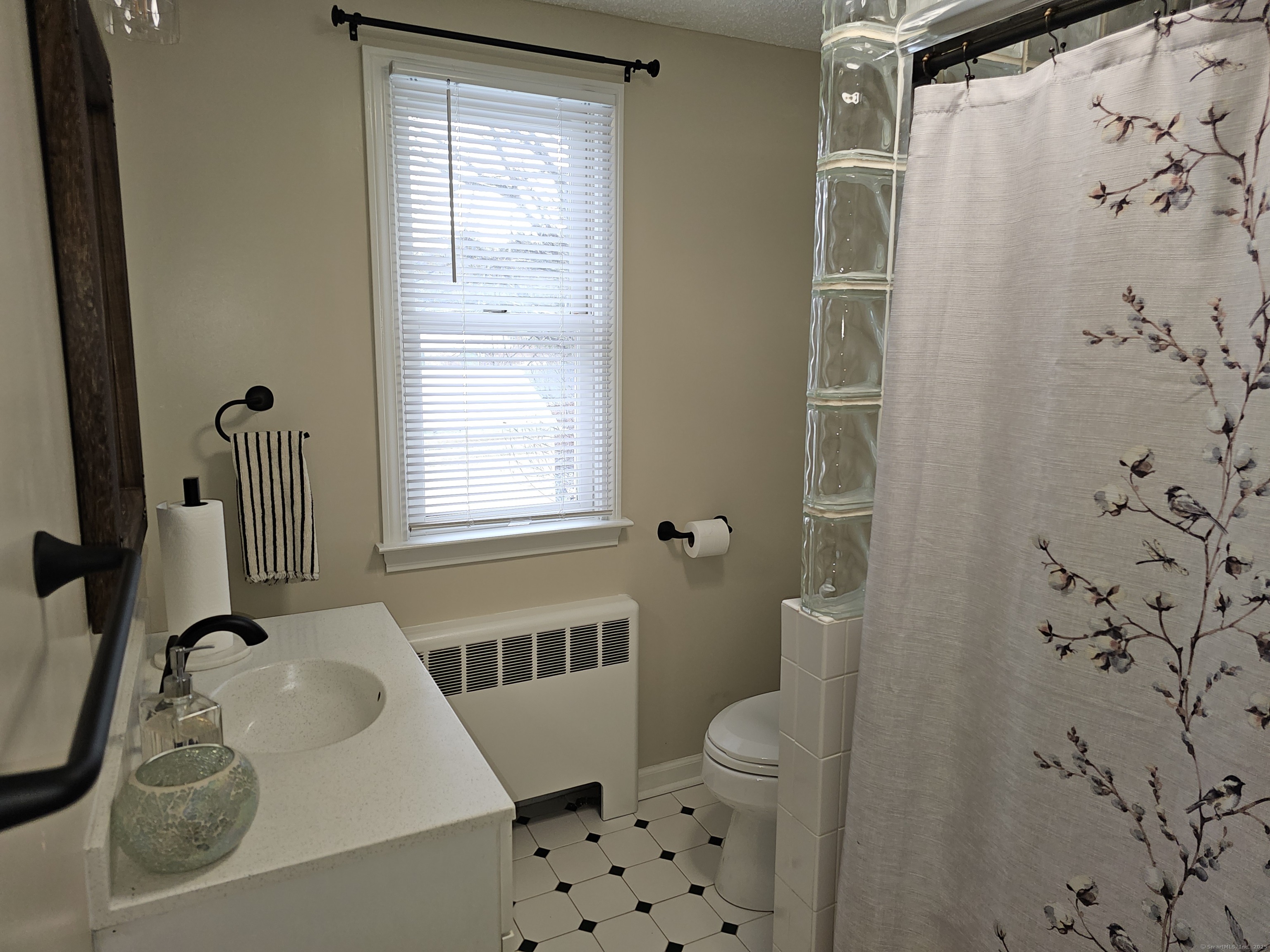 490 Shrub Road, Bristol, Connecticut image 11