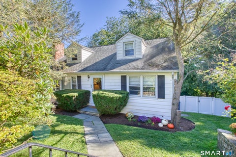 Photo of 113 Pilgrim Drive, Greenwich, CT 06831 (MLS # 24203860)