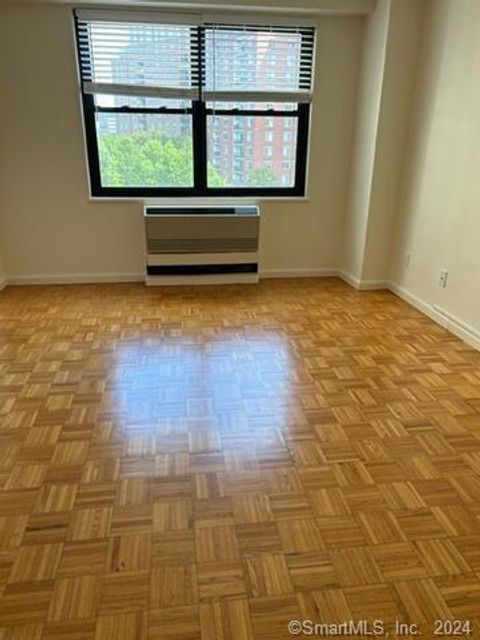 Tiny photo for 79 Prospect Street #7E, Stamford, CT 06901 (MLS # 24157541)