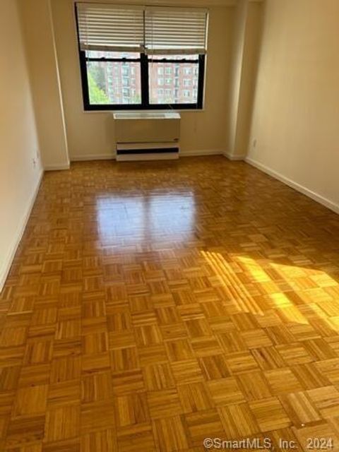 Tiny photo for 79 Prospect Street #7E, Stamford, CT 06901 (MLS # 24157541)