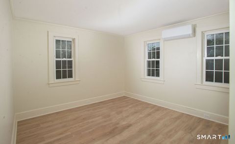 Tiny photo for 40 Unit B Seminary Street, New Canaan, CT 06840 (MLS # 24173338)