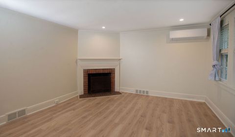 Tiny photo for 40 Unit B Seminary Street, New Canaan, CT 06840 (MLS # 24173338)