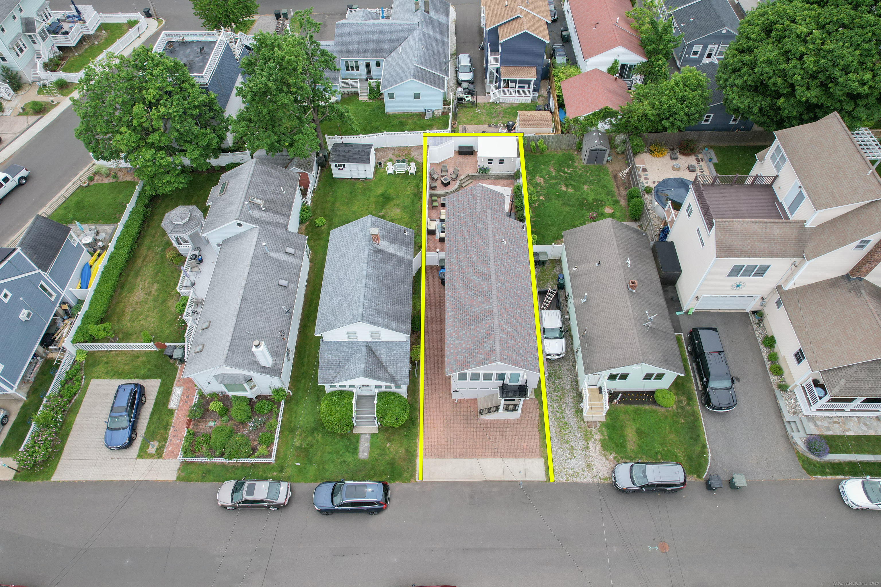 25 Milesfield Avenue