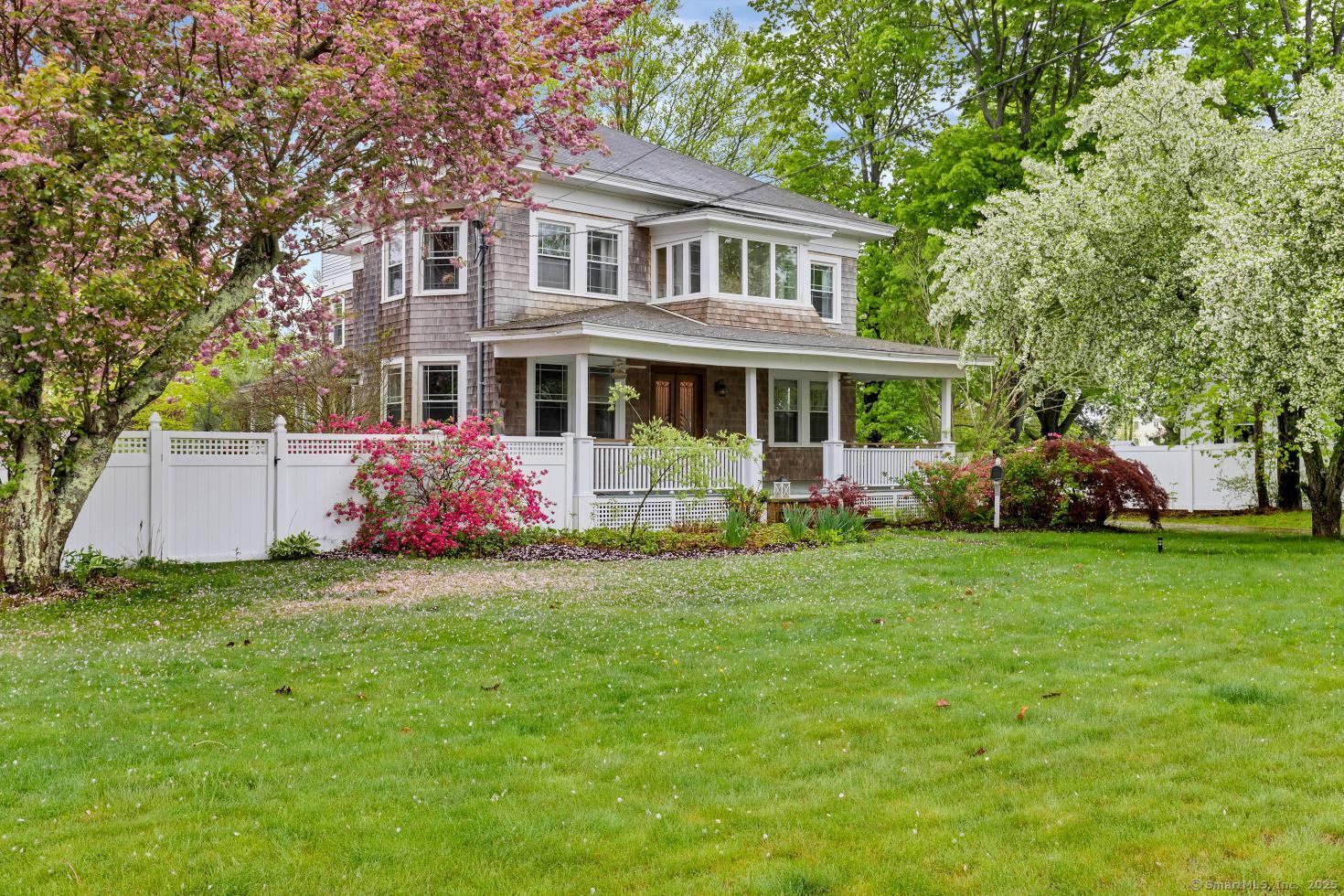 26 College Street, Old Saybrook, Connecticut image 1