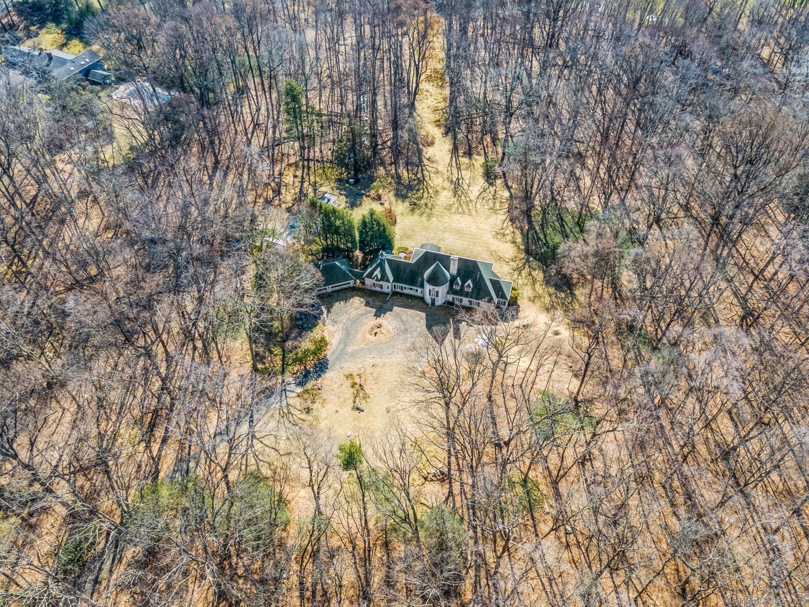 Photo 1 of Hollow Tree Ridge Road, Darien, Connecticut, $2,595,000, Web #: 24080492