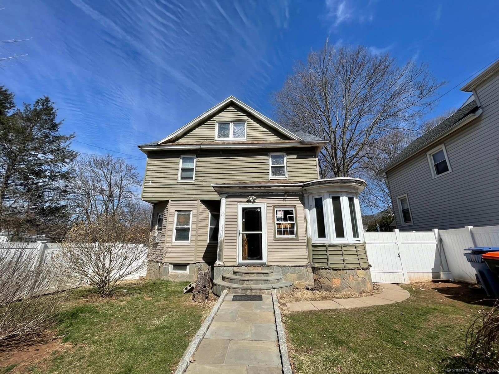 Property for Sale at Foster Street, Meriden, Connecticut - Bedrooms: 4 
Bathrooms: 2 
Rooms: 10  - $249,900