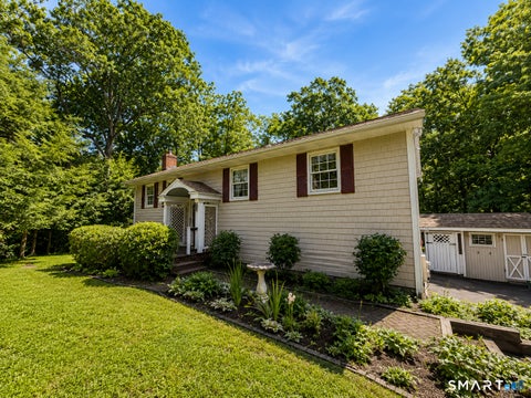 Homes For Sale - 253 Great Plain Road<br/> Danbury, CT 06811