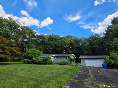 Homes For Sale - 22 Brookside Drive<br/> Monroe, CT 06468