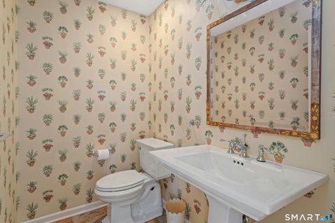 Tiny photo for 501 W Lyon Farm Drive #501, Greenwich, CT 06831 (MLS # 24152668)